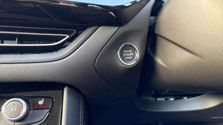 Vauxhall Grandland 1.2 Turbo Ultimate 5dr Petrol Hatchback